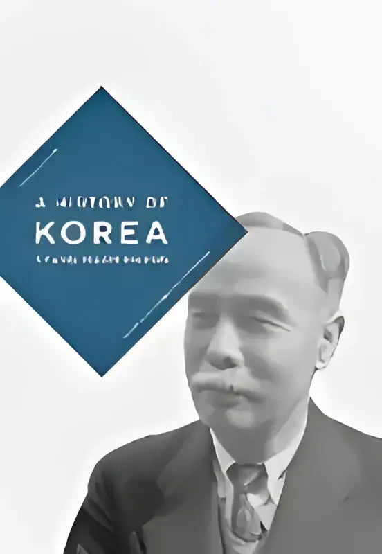 Een zwart-wit portret van een man in formele kleding met een donker pak en een patroon stropdas in a history of korea
