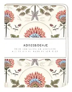 Adresboekje boho blossom met een sierlijk symmetrisch bloemenpatroon in zachte roze en crèmekleuren op de kaft