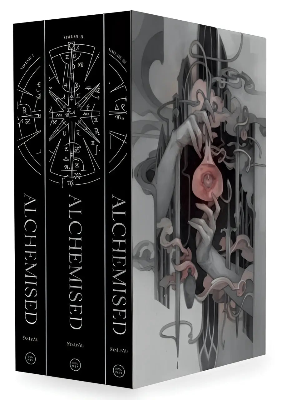De alchemised boxed set van sosaki bevat drie zwarte hardcover boeken met witte geometrische ontwerpen en een grijs-roze omslag, ideaal voor binnen fantasy en dark fantasy fans