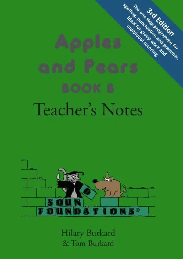 Groene kaft van pears book b teacher’s notes met cartoon kat in afstudeeroutfit en de derde editie van sound foundations