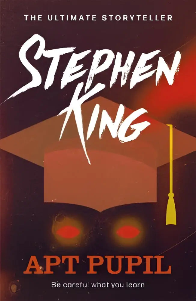 Stephen King apt pupil boekcover met donkerbordeaux achtergrond en witte en oranje tekst, een iconisch verhaal van de bestseller
