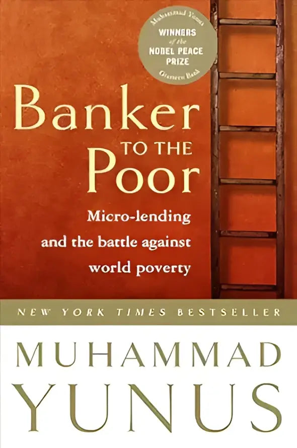 Oranje hardcover boek banker to the poor van muhammad yunus met houten ladder ontwerp over microkrediet en armoedebestrijding