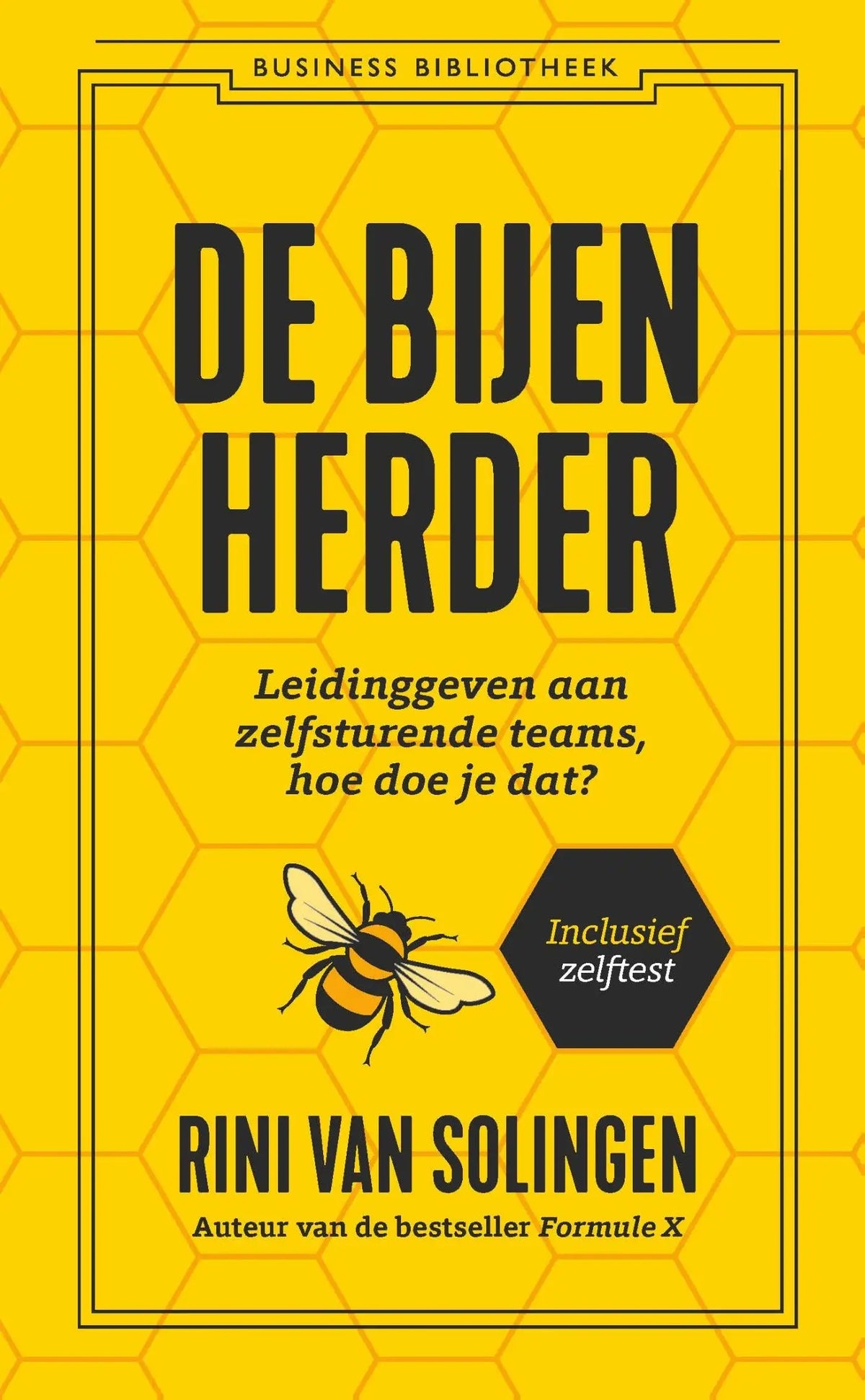Heldere gele boekcover met honingraatpatroon en de titel de bijenherder van rini van solingen over zelfsturende teams