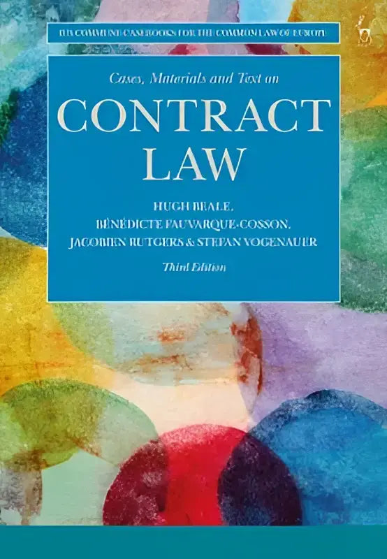 Blauw omslag contract law leerboek met abstracte aquarelkunst uit ius commune serie cases materials tekst