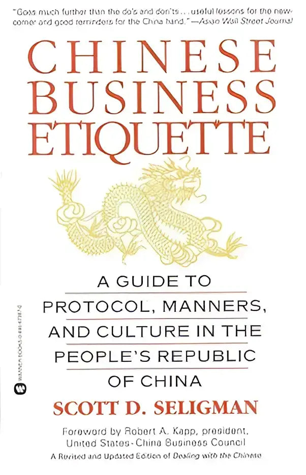 Boekomslag met een gouden draak boven de titel chinese business etiquette in rood voor een gids over protocol en cultuur in china