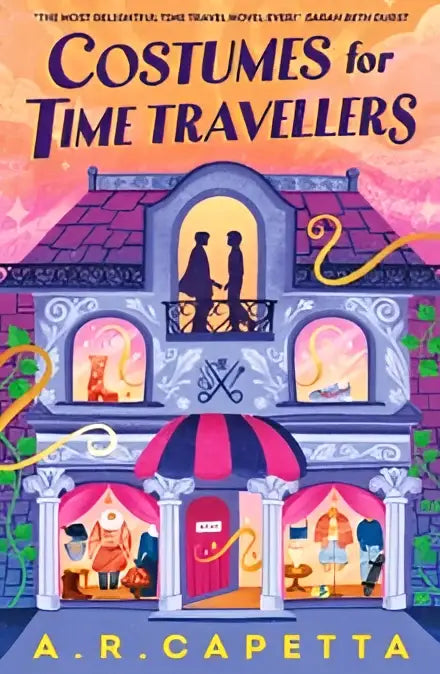 De kleurrijke omslag van costumes for time travellers door a.r. capetta toont een paarse en roze etalage met kostuums