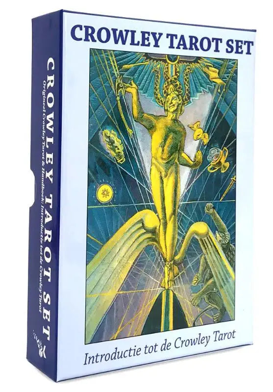 Crowley thoth tarot kaarten set in een blauw-witte doos met een goudkleurige figuur op een geometrische achtergrond