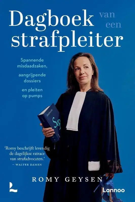 Boek cover van dagboek van een strafpleiter met vrouw in donkerblauw juridische toga en boek straflicht