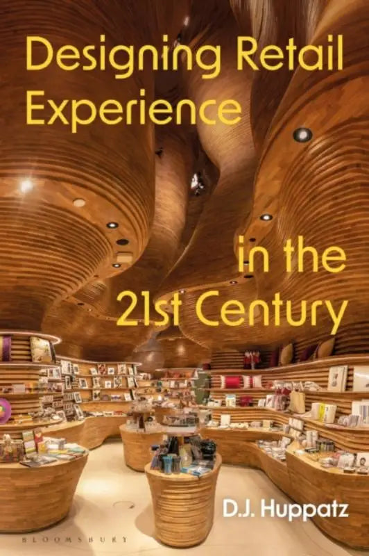 Het boek designing retail experience in the 21st century toont een warme houtkleurige interieur met gebogen planken en plafonds
