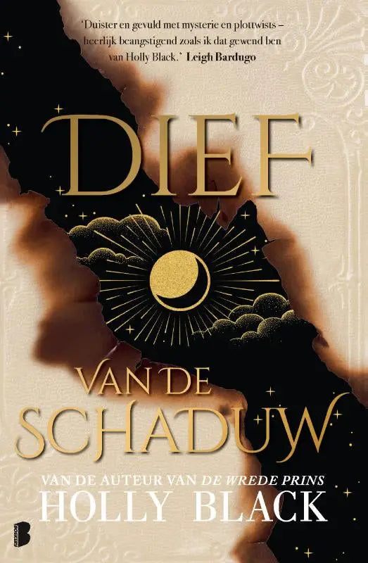 De boekcover van dief van de schaduw door holly black toont gouden letters en een maansikkel op een donkere achtergrond van meulenhoff boekerij