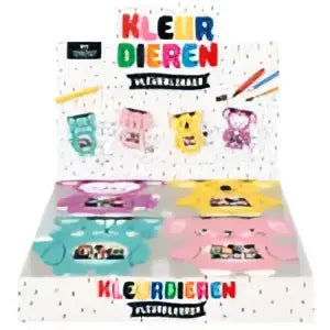 Pastelgekleurde rechthoekige kleur dieren krijtjes in een helder plastic display doos voor display kleurdieren jonge lezers