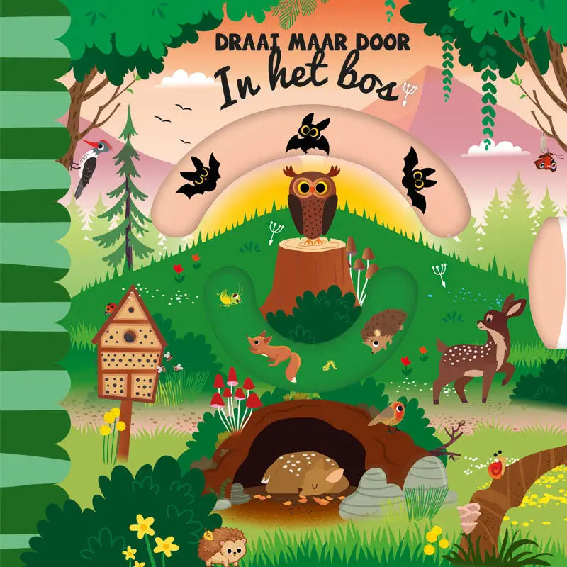 Vrolijke rijmpjes in draai maar door in het bos met een kleurrijk bos en een uil naast speelse dieren
