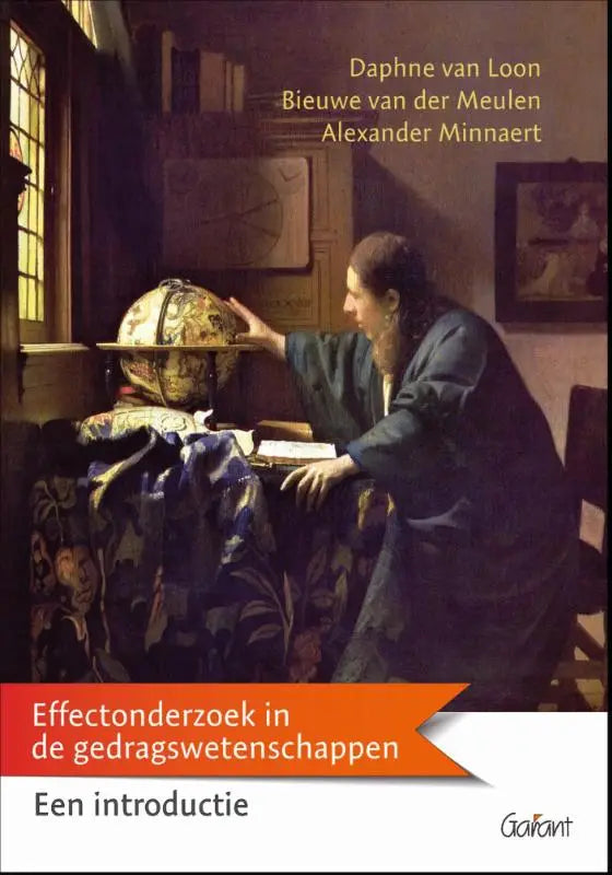 Boek cover effectonderzoek in de gedragswetenschappen met man in donkerblauwe gewaden en gouden globe op houten standaard