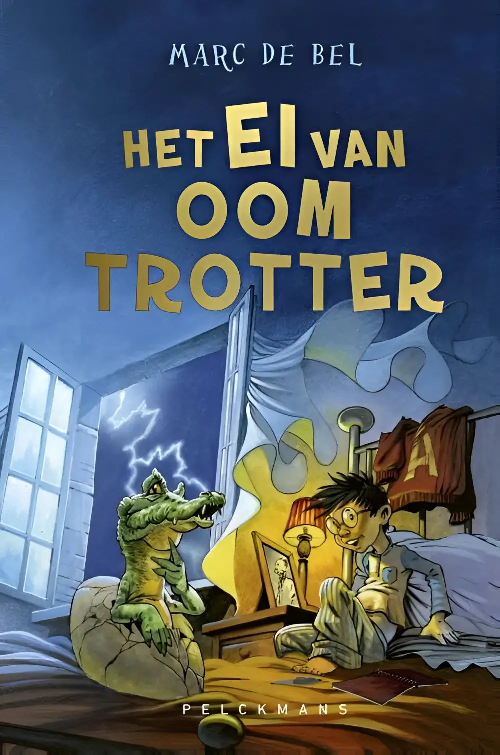 Gele goudkleurige letters op donkerblauwe nederlandstalig hardback cover van het ei van oom trotter voor jonge lezers