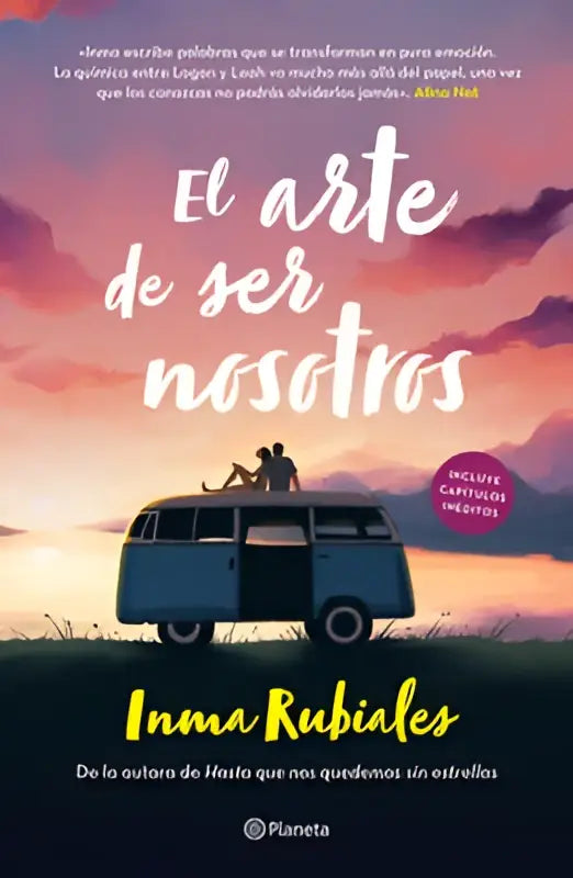 Het boek el arte de ser nosotros toont een vintage blauwe bus met open deur tegen een zonsondergang van planeta publishing