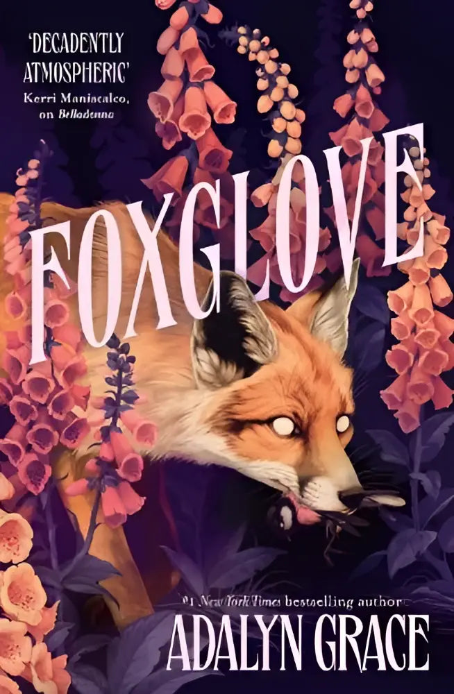 De boekcover van foxglove toont een oranje vos tegen roze vingerhoedskruid en past bij gothic fantasy romance