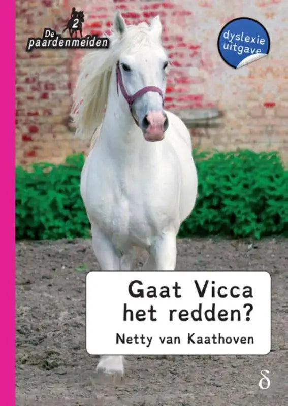 Een witte paard met een vloeiende manen en een roze neus draagt een rood halster in paardenmeiden deel 2 gaat vicca