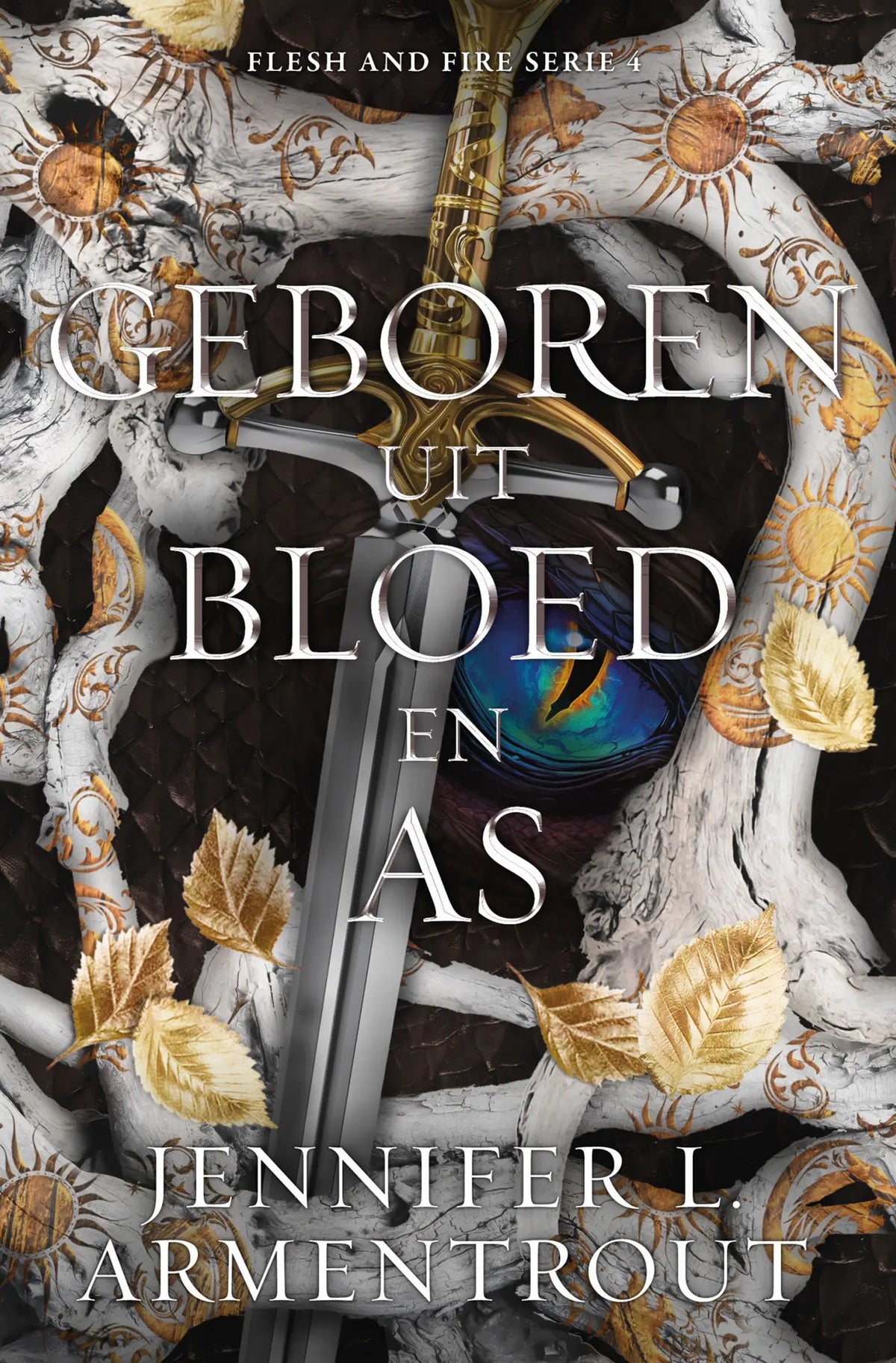 De boekcover van geboren uit bloed en as door jennifer l met thema flesh and fire in warme roodtinten