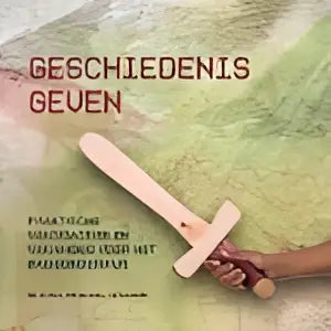 De boekcover van geschiedenis geven toont twee gekruiste houten stokjes met een minimalistisch ontwerp voor hoger onderwijs