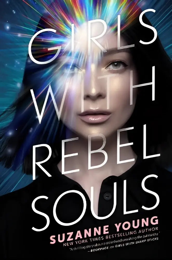 De boekcover van girls with rebel souls toont een vrouw met donker haar en stralend licht tegen een kosmische blauwe achtergrond
