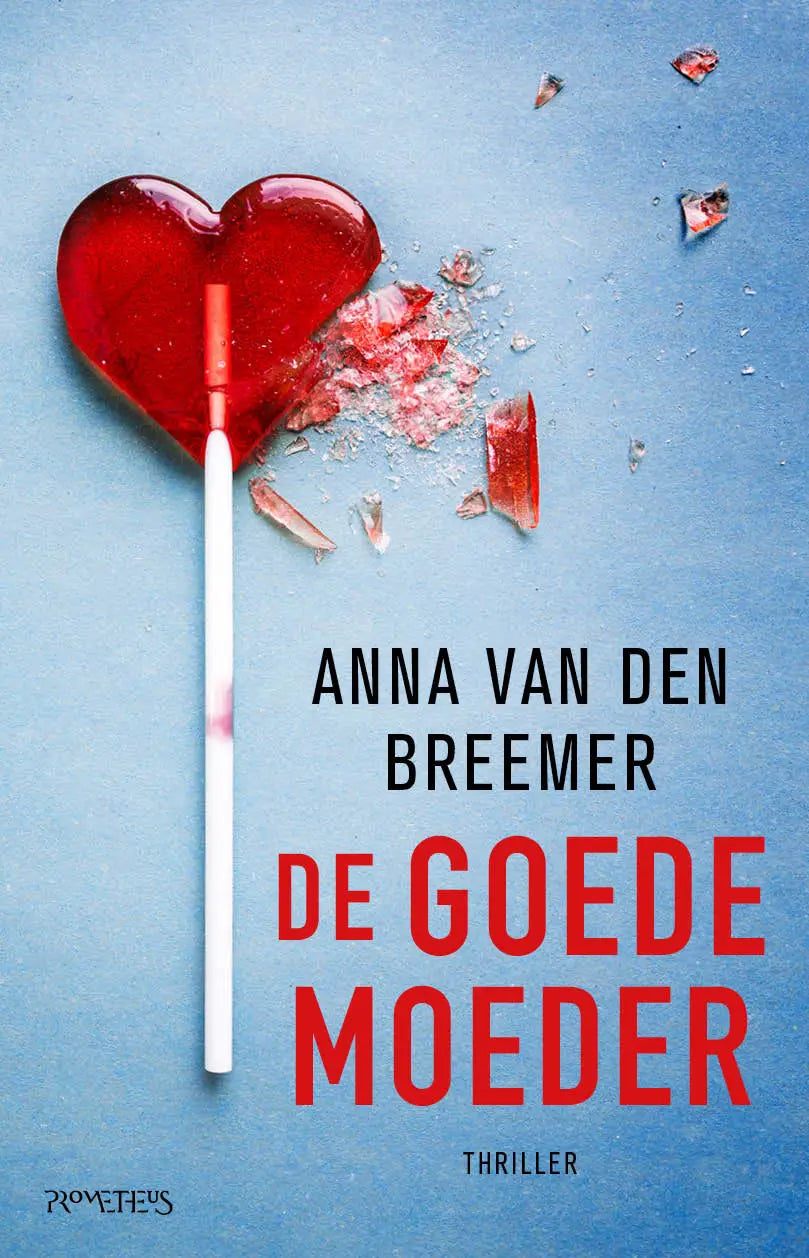 Glanzende rode hartvormige lollie met witte stok, gedeeltelijk verbrijzeld, passend bij de literaire thriller goede moeder