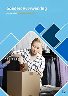 Vrouw in geruit overhemd naast open kartonnen doos met blauw-wit geometrisch goederenverwerking logo erboven