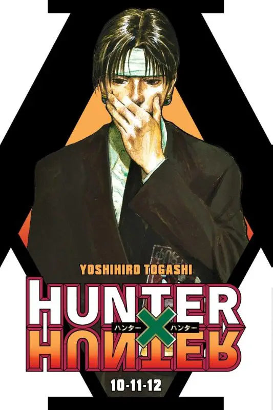 De cover van hunter x hunter 3-in-1 edition vol 4 bevat een personage in een donker pak met een witte verband band, includes vols 10 11 en 12