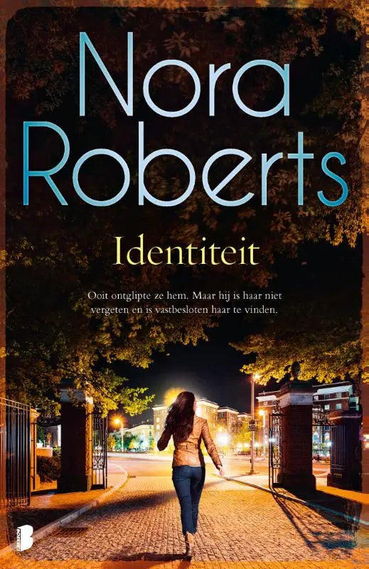 Identiteit - Ooit ontglipte ze hem. Maar hij is haar niet vergeten en is vastbesloten haar te vinden.