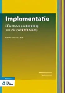 Boekcover van implementatie door bsl media met gele naar groene verloopachtergrond voor management algemeen