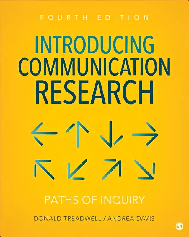 De felgele boekomslag van het boek introducing communication research toont de titel in opvallende turkooizen letters met een geometrisch pijlenpatroon