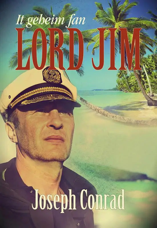 Een man draagt een wit captain’s pet met gouden afwerking en geborduurd embleem op een tropisch strand in it geheim fan lord jim