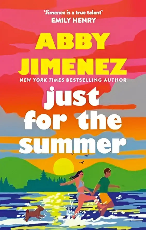 Vibrante omslag van abby jimenez roman just for the summer met gele en oranje typografie en strandscène