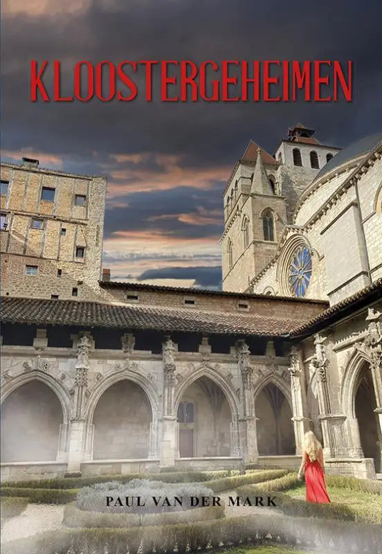 De boekcover van kloostergeheimen toont de titel in rood boven een illustratie van een historisch stenen kloosterhof