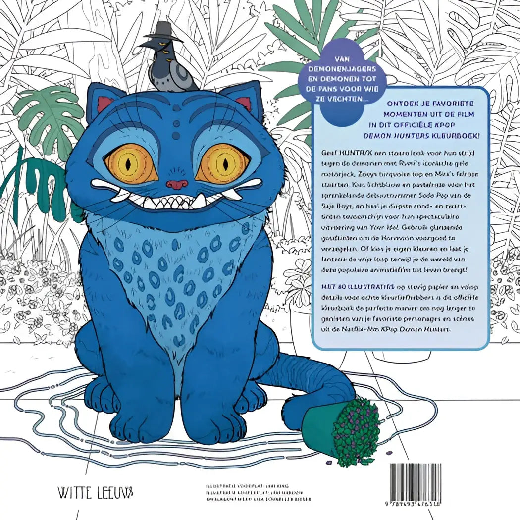Een blauw gespottte kat met gele ogen en een zwarte hoed in het kpop demon hunters nederlandstalig kinderboek deluxe kleurboek