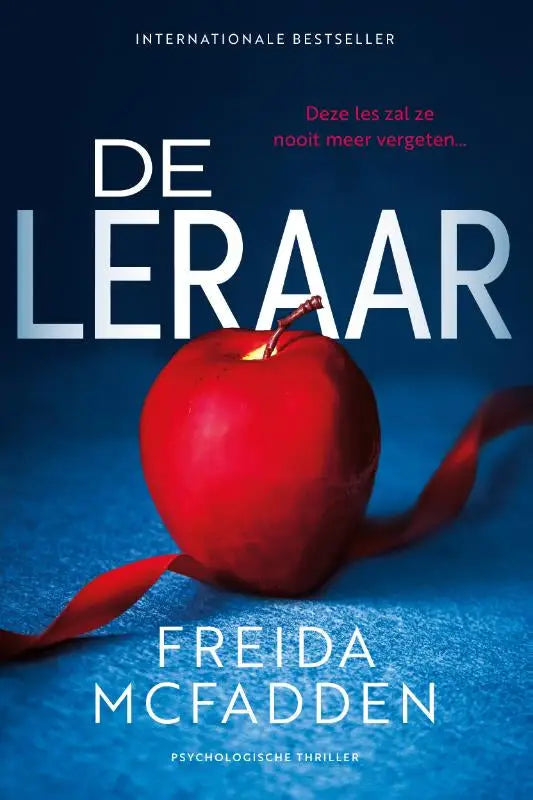 Glanzende rode appel met steel en lint bij product de leraar deze les zal ze nooit vergeten van freida mcfadden