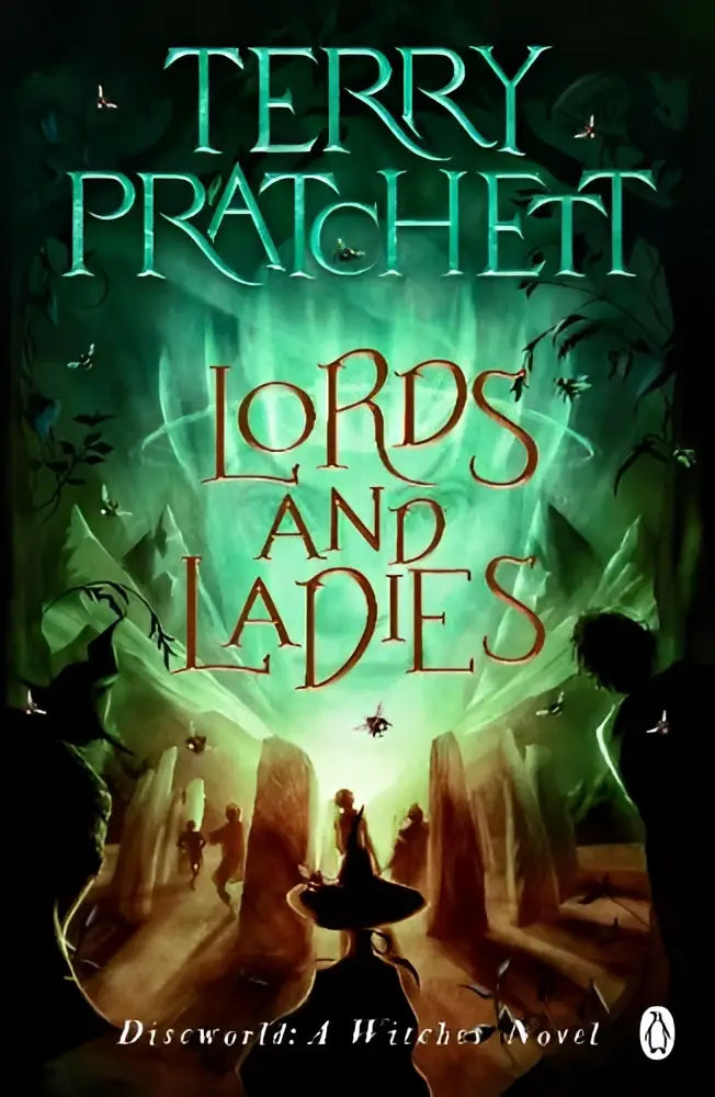 De lords and ladies discworld novel 14 boekomslag toont donkere groene en zwarte stenen zuilen onder een spookachtige lucht