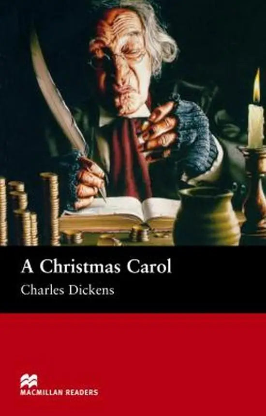 De cover van macmillan readers elementary a christmas carol toont een oude man in periodekleding schrijvend bij kaarslicht