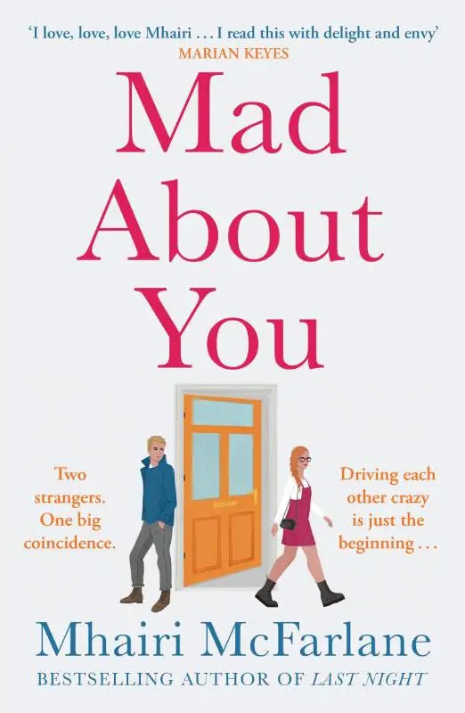 Boekcover mad about you van mhairi mcfarlane met roze titeltekst op lichte achtergrond in mad about you product