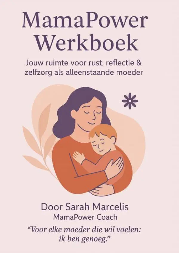 Mamapower werkboek met zachtroze omslag en illustratie van een moeder die haar kind omhelst voor alleenstaande moeders