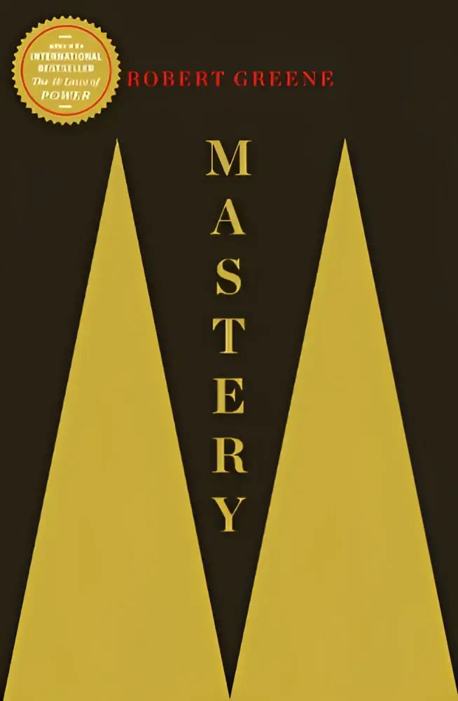 De boekomslag van mastery door robert greene toont gouden verticale tekst met gele driehoeken op donkere achtergrond
