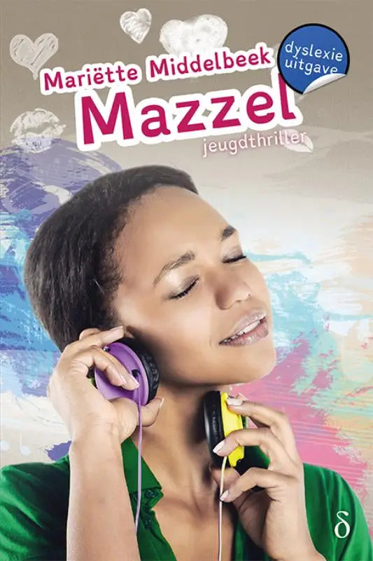 Paarse en gele over-ear mazzel koptelefoon met dunne kabels gedragen door persoon in groen shirt