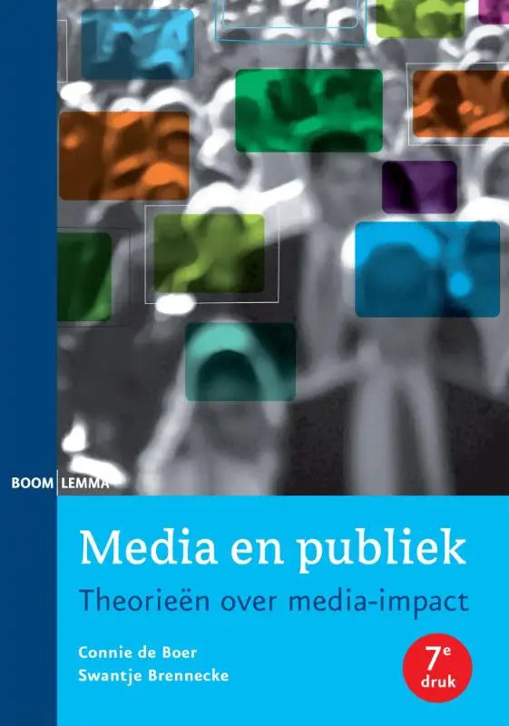 Blauwe boekcover van media en publiek met kleurrijke rechthoekige blokken door swantje brennecke koninklijke boom communicatiekunde algemeen