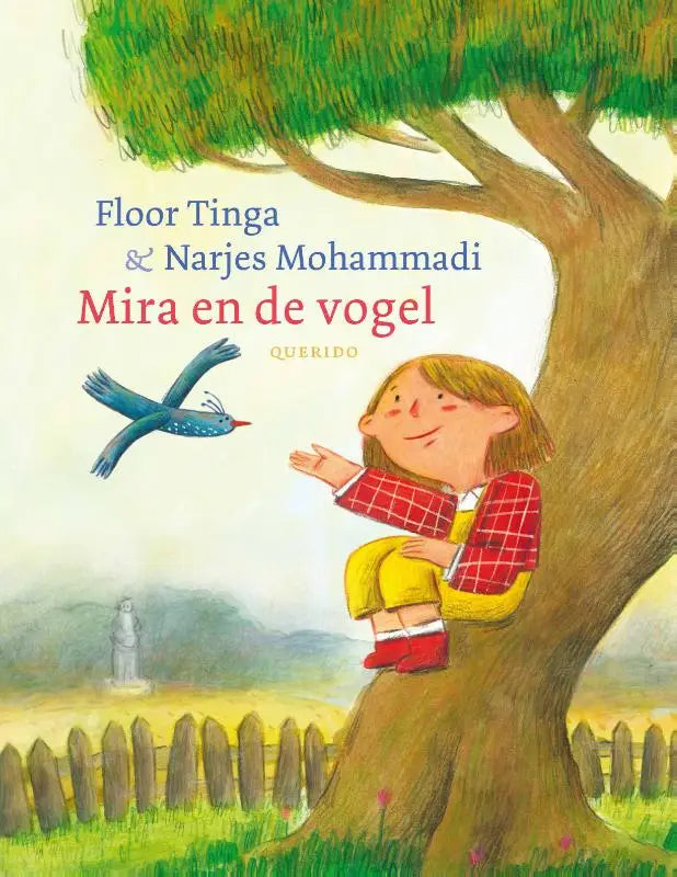 Een kind in een rood geruit overhemd en gele broek zit op een boomstronk en reikt naar een blauwe vogel jonge lezers
