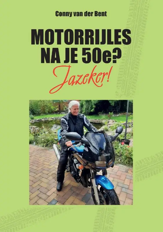 Blauwe Yamaha motorfiets met zwart kuipwerk en stuur, berijder in zwart leren jack zittend, motorrijles na je 50e