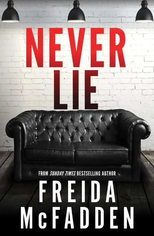 Zwart getuft lederen chesterfield bank in never lie van freida mcfadden engels paperback editie
