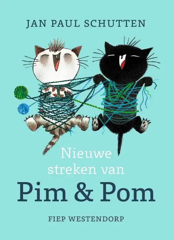 De boekomslag van Nieuwe streken van pim & pom toont twee cartoonkatten verstrikt in kleurrijke wol op een licht blauwe achtergrond