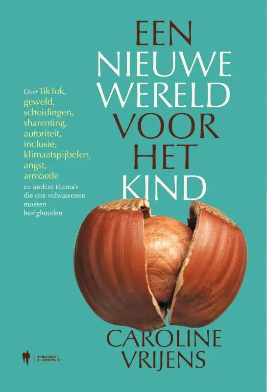 Een gespleten hazelnoot met een gladde bruine schaal en zacht beige binnenkant symboliseert een nieuwe wereld voor jonge lezers over andere thema’s