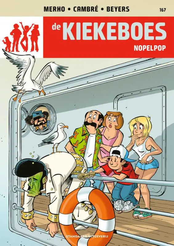Orange en witte strips algemeen mike beyers reddingsboei op het dek van het schip nopelpop