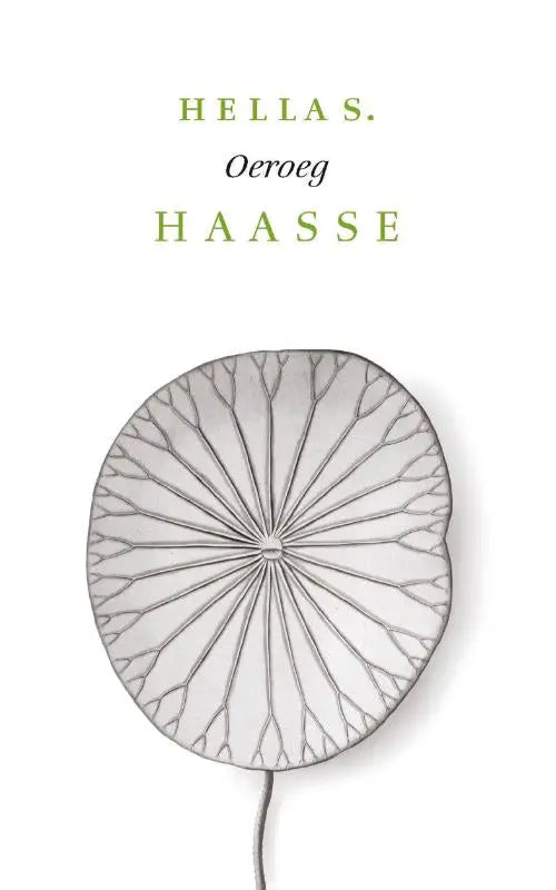 Minimalistische witte lotusbladvormige lamp met fijne grijze aderen en slank snoer passend bij Oeroeg hella haasse literaire roman