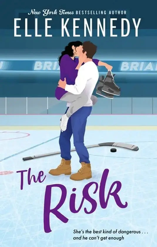 Illustratie van de cover van the risk door bestseller auteur elle kennedy met een paars geklede vrouw en man op ijs hockeybaan in briar u-serie set biedt vier boeken